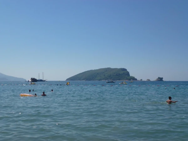 Вот оно - море. Вид на Гавайи (остров св. Никола).