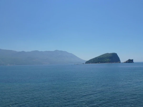 Вид на море сверху. Более абстрактный что ли..
