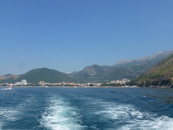 Плывем в сторону Петроваца.