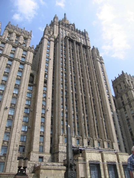Высотка на Смоленской