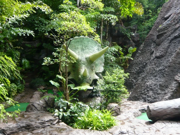 В Дино-парке