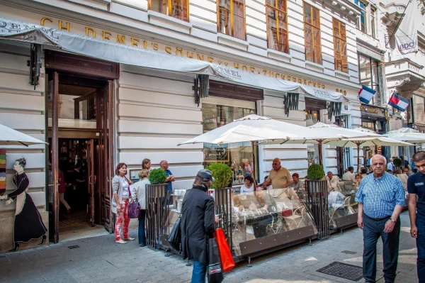 Demel Cafe