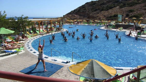 ERI SUN VILLAGE & WATER PARK 