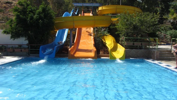 ERI SUN VILLAGE & WATER PARK 