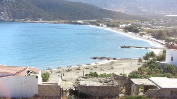Pania Ammos
