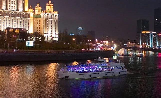 Флотилия «Radisson Royal Moscow»
