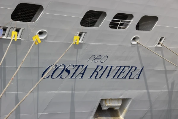 Costa neoRiviera 4*. 