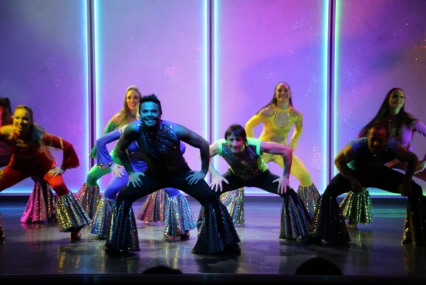 Представление - Variety Show.
