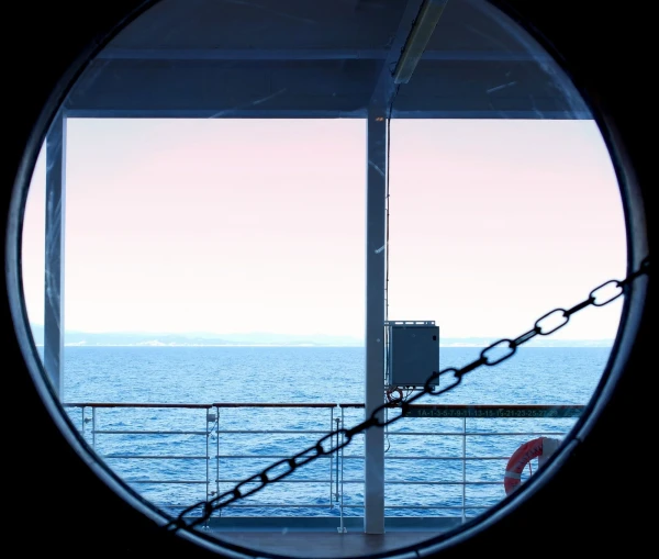 Море со всех сторон 