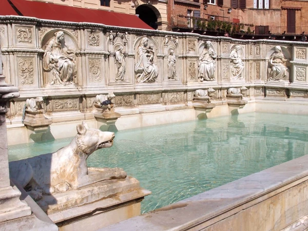 Fonte Gaia