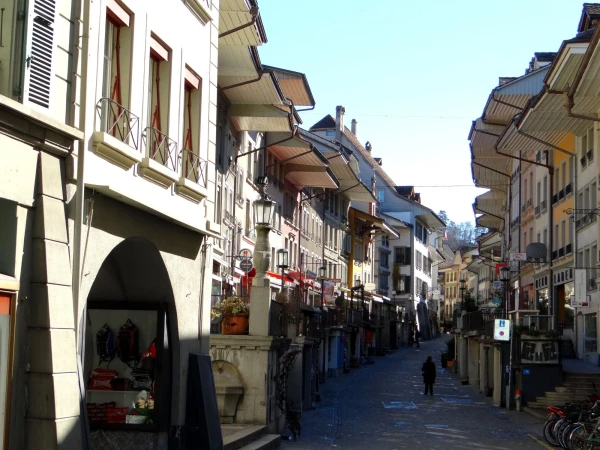 Двухэтажная улица Oberhauptgasse