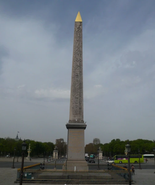 Египетский обелиск на Площади Согласия