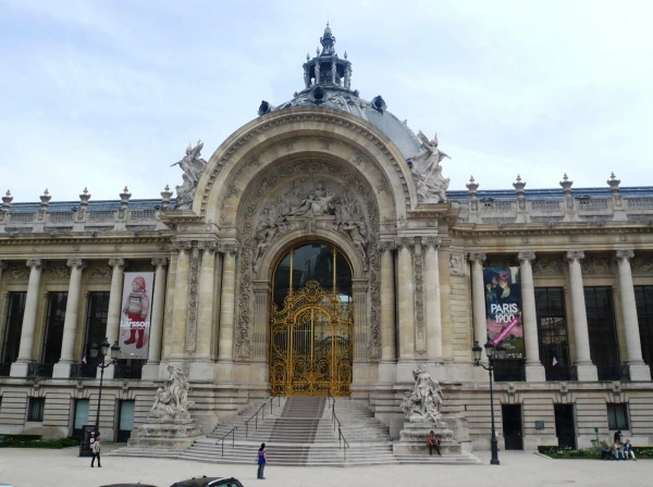 Большой дворец или Гран Пале (Grand Palais)