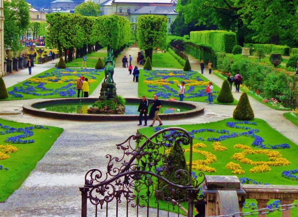 парк Мирабель, Зальцбург