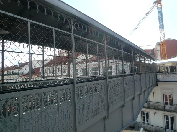 переход лифта Санта Жуста