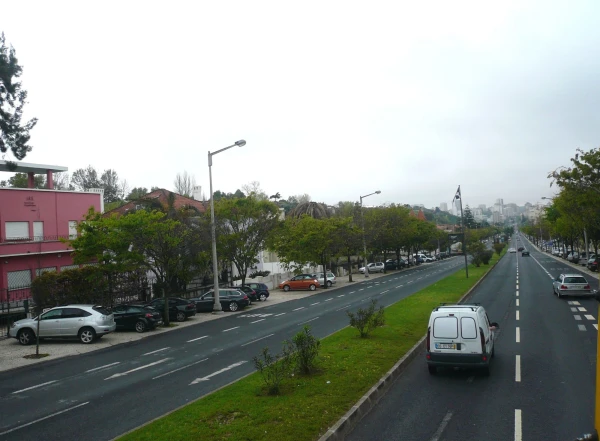 район Chelas - Avenida Marechal Gomes da Costa