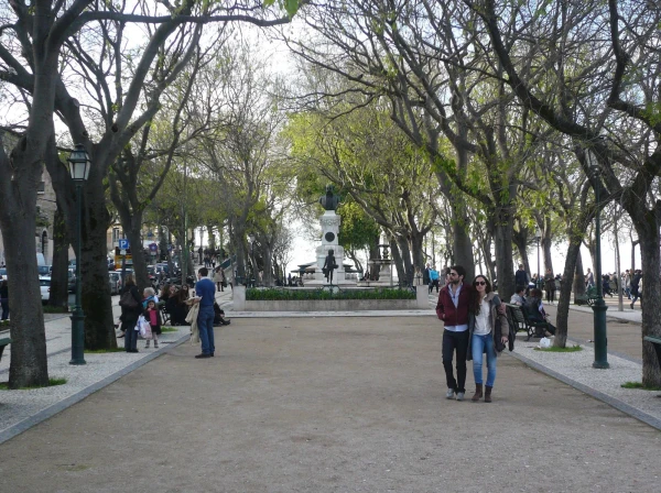 Сад Сан-Педро-де-Алькантара (Jardim de São Pedro de Alcântara)