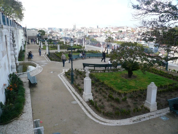 Сад Сан-Педро-де-Алькантара (Jardim de São Pedro de Alcântara)