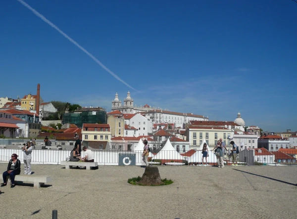 смотровая площадка Portas do Sol