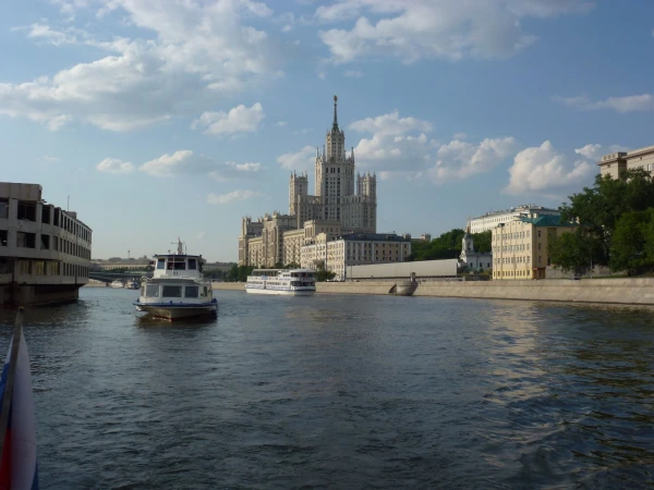 Виды Москвы с воды