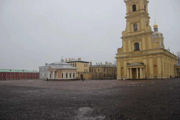 Петропавловский собор.