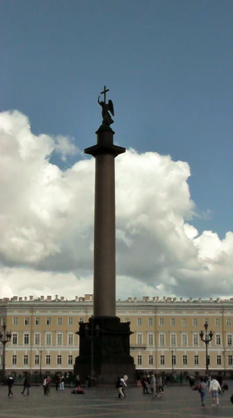 Александровская колонна