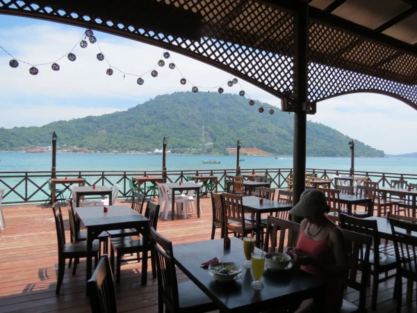 Кафе New Cocohut Chalet