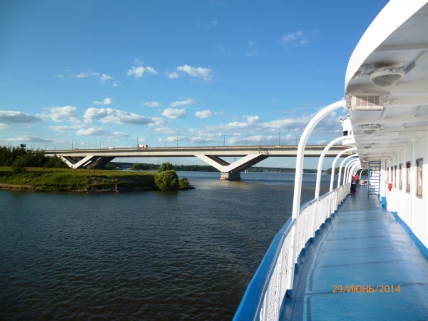 Дмитровское шоссе: мост над каналом имени Москвы