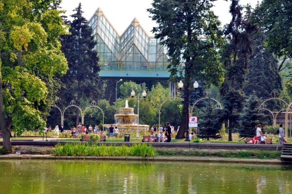 Парк Горького