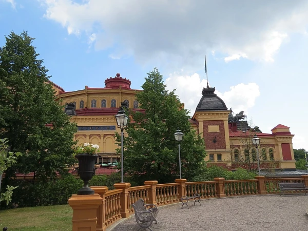 Цирк