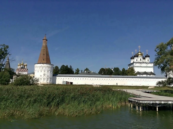 Иосифо-Волоцкий монастырь