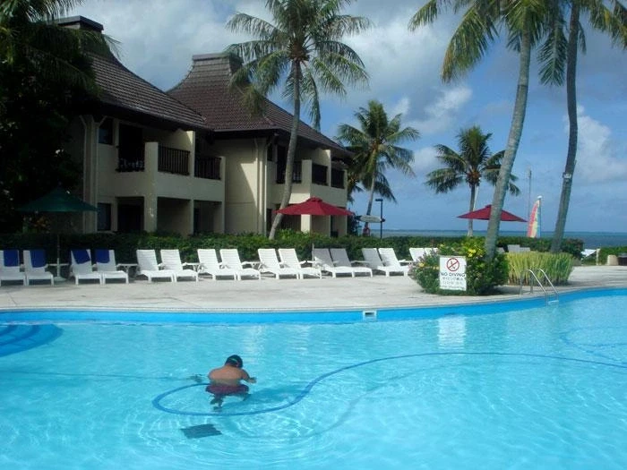Спокойный и уютный отель Agua Resort Saipan