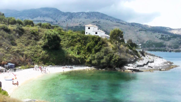 Пляжи Кассиопи: Pipitu Beach 