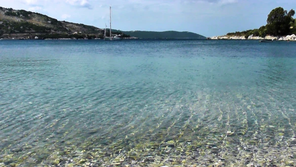Пляжи Кассиопи: Kalamionas Beach