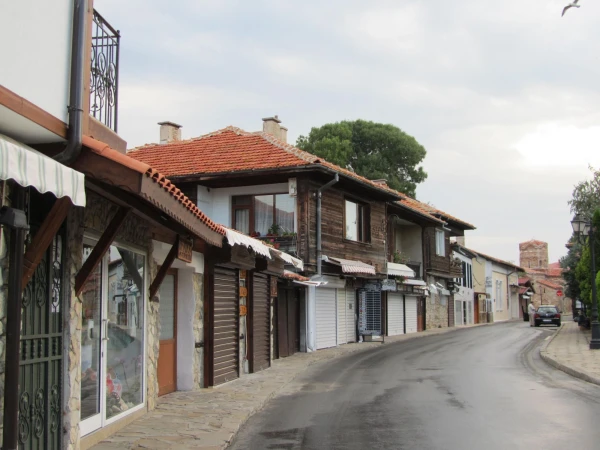 Улочки Старого Несебра