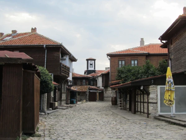 Улочки Старого Несебра