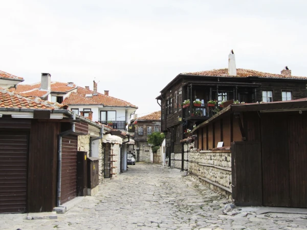 Улочки Старого Несебра