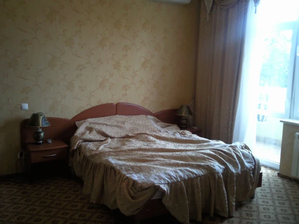 Отель Альмира