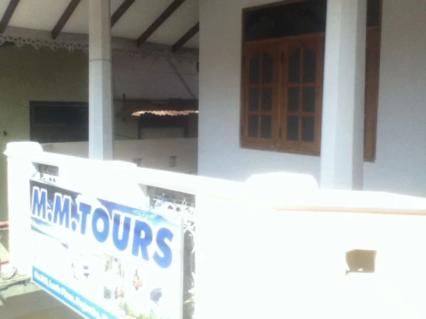 Отель M&M Tours 2* в Негомбо