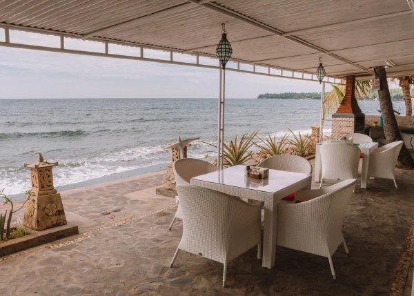 Bondalem Beach Club