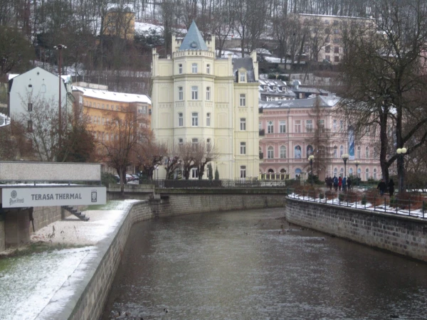 Карловы Вары. Река Тепла