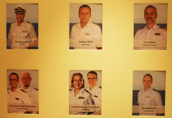 Доска почёта AIDAblu ).