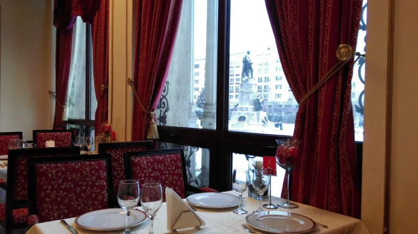 Traian Grand Hotel: завтрак...