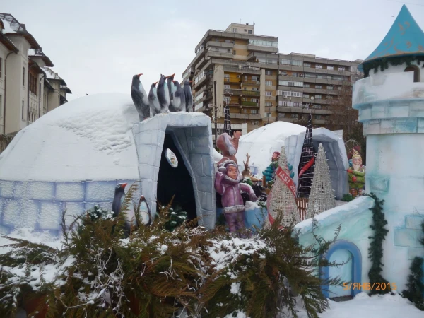 Яссы, Bulevardul Ștefan cel Mare și Sfânt: ледяной городок...
