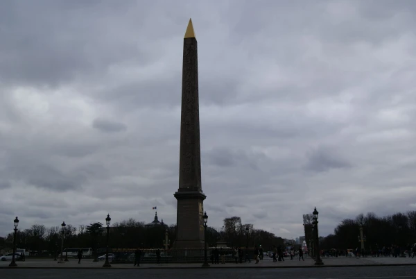 Прогулка по Парижу: площадь Согласия, Obélisque de Louxor