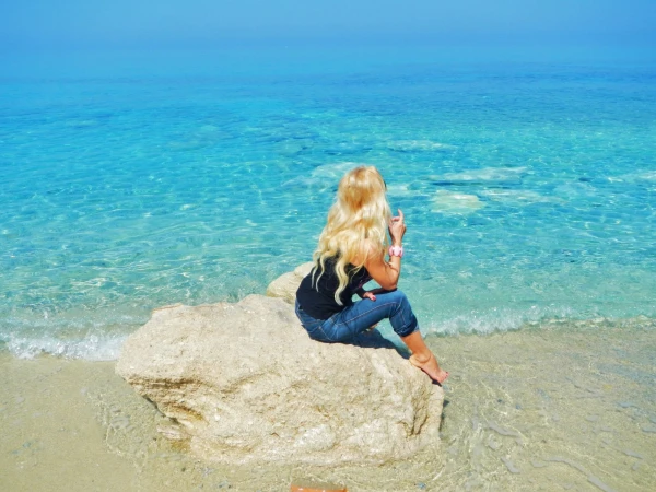 на пляже в Тропее. Хороша водичка, да холодна...