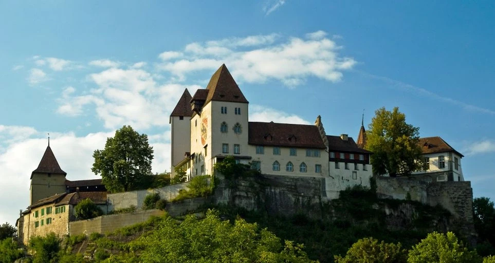 Замок Бургдорф (Schloss Burgdorf) 