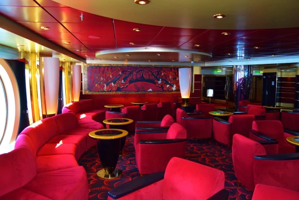Pigalle Lounge 