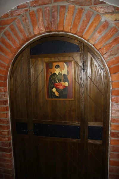 Отель Nesselbeck 4*. Дверь мужского туалета.