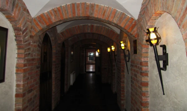 Nesselbeck 4* в деталях. Подземелье.